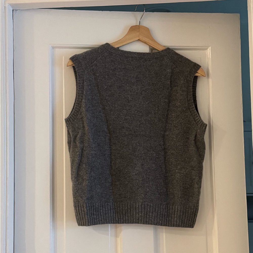 Zara Charcoal Button-Up Sweater Vest - Picture 2 of 2